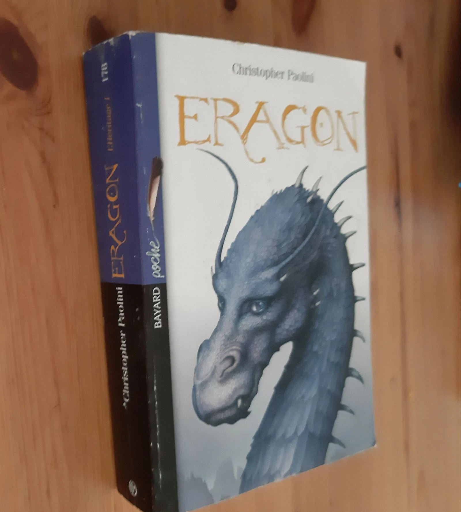 Livre de Christophe paolini Eragon